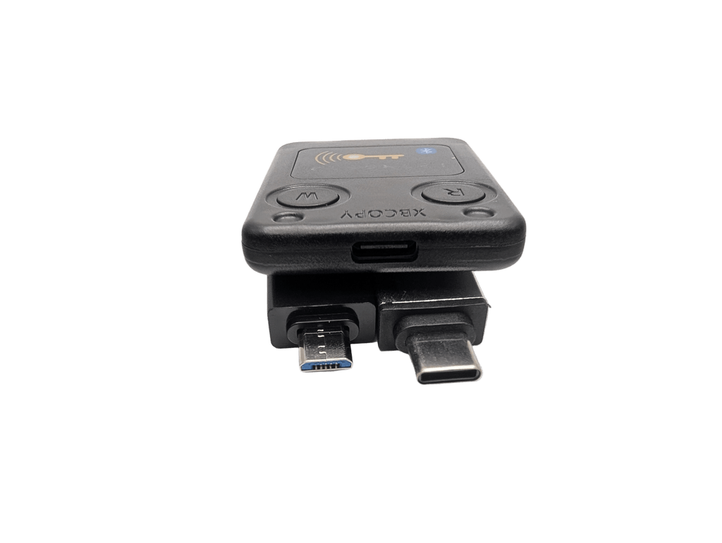 Chameleon Ultra – Advanced RFID Emulator & Analyzer